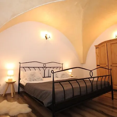 Apartment Gothic