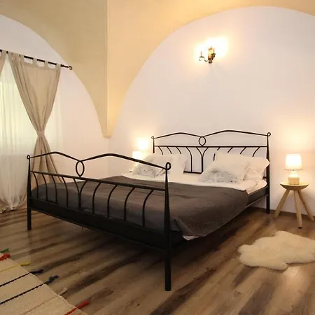 Gothic * 브라쇼브