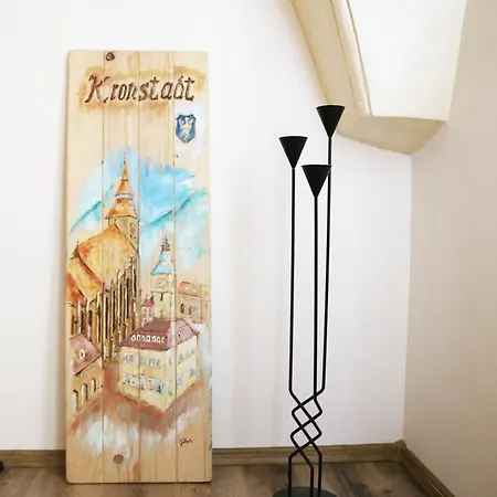 Apartment Gothic *